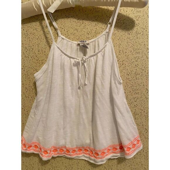 Forever 21 Girls embroidered Top/Tank Sz 13-14 - Picture 3 of 5